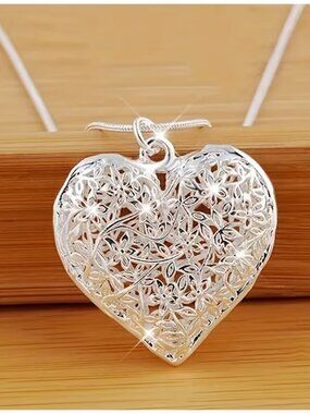 Necklace Filigree Heart Pendant 925 Silver Floral Cut-Out Design on Snake Chain